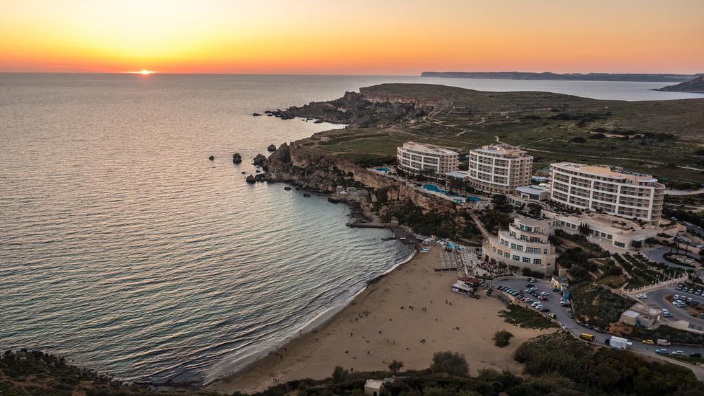 Bayview 2 Bedroom Seaview Apartment With Large Terrace With Panoramic Views - By Getawaysmalta St. Paul's Bay Bagian luar foto