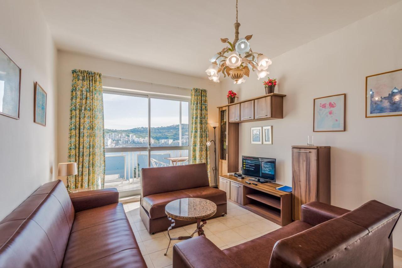Bayview 2 Bedroom Seaview Apartment With Large Terrace With Panoramic Views - By Getawaysmalta St. Paul's Bay Bagian luar foto