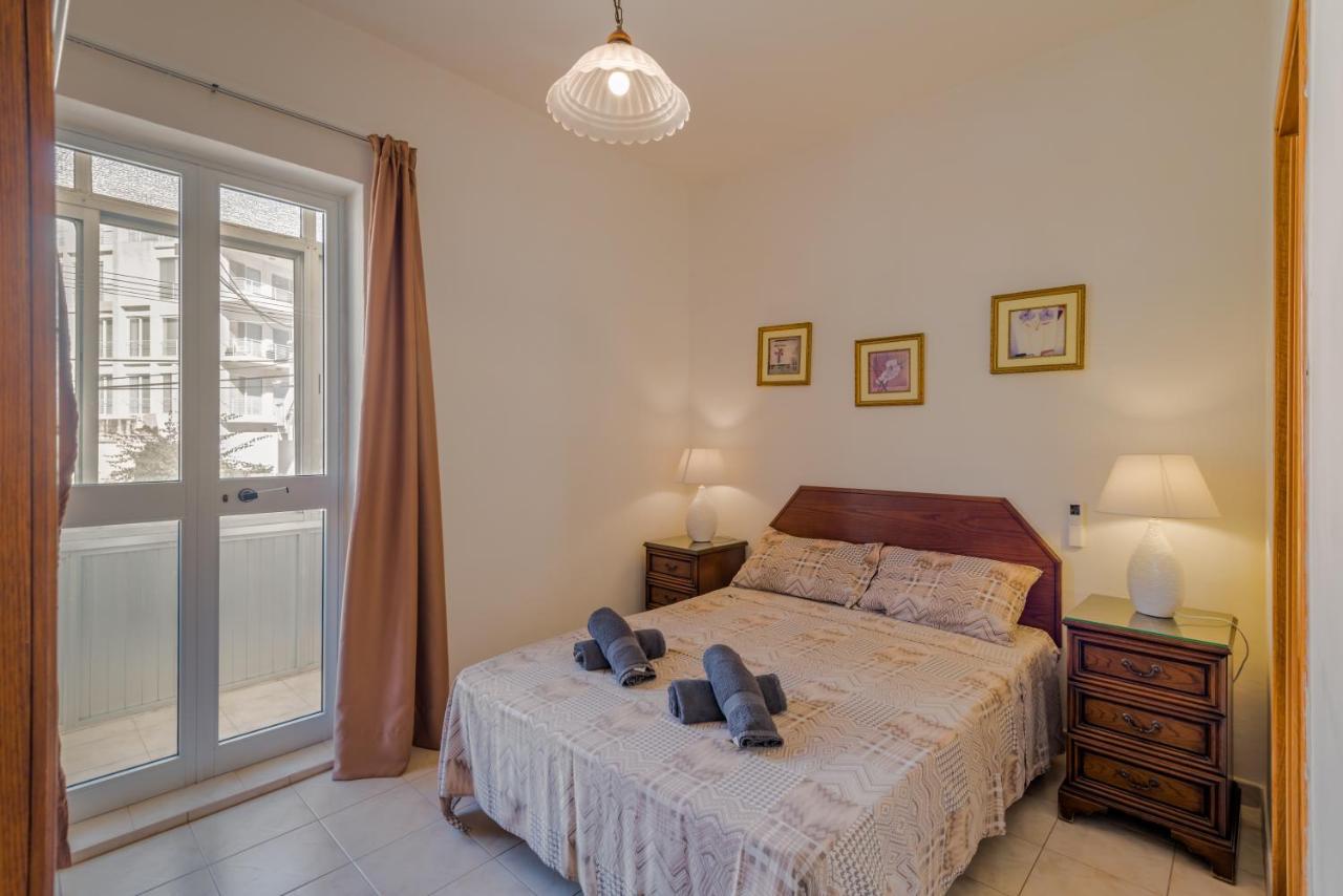 Bayview 2 Bedroom Seaview Apartment With Large Terrace With Panoramic Views - By Getawaysmalta St. Paul's Bay Bagian luar foto