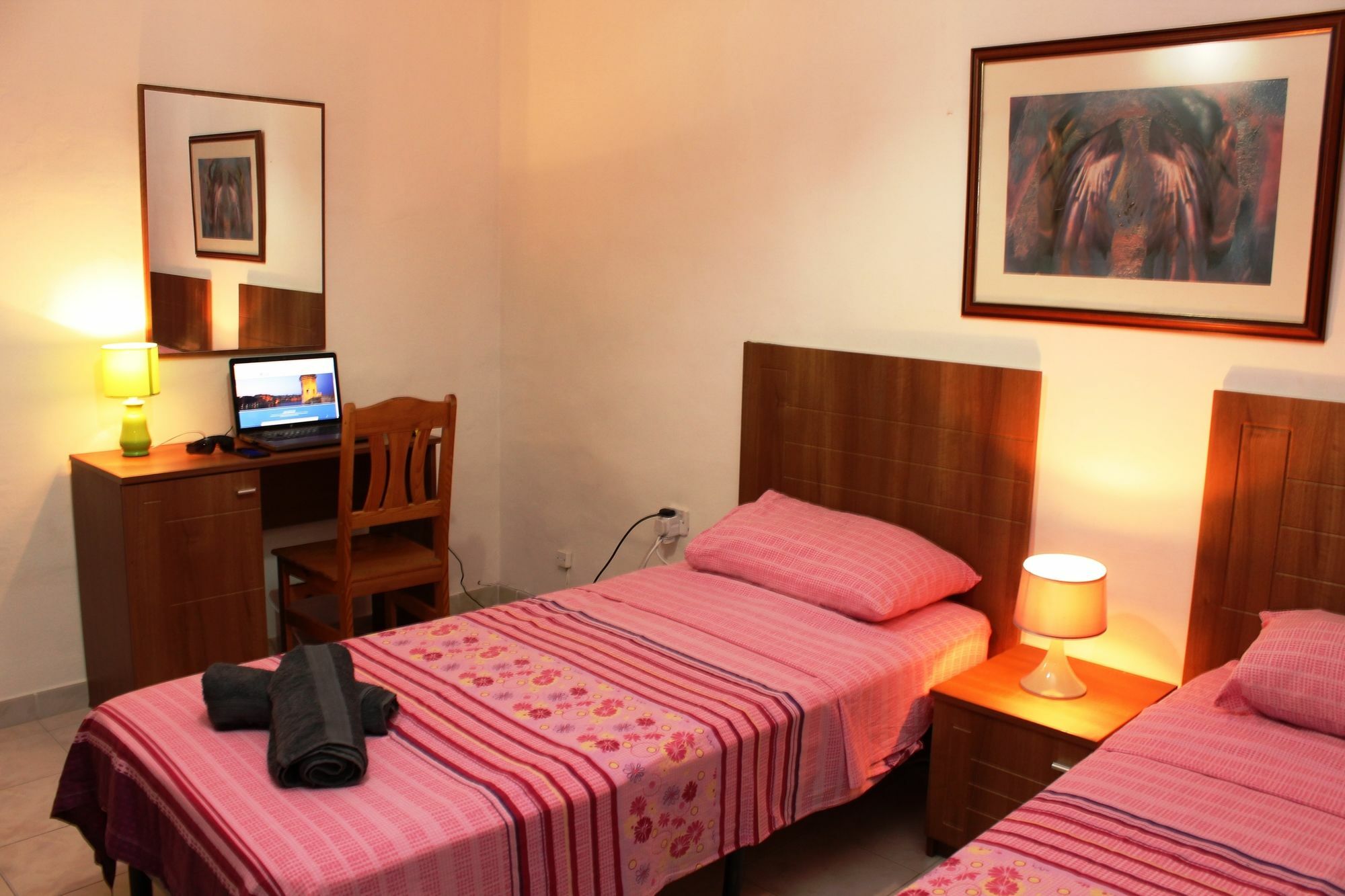 Bayview 2 Bedroom Seaview Apartment With Large Terrace With Panoramic Views - By Getawaysmalta St. Paul's Bay Bagian luar foto